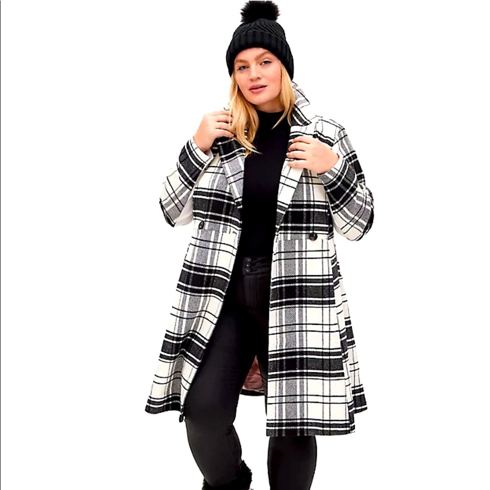 Torrid Black & White woolen coat